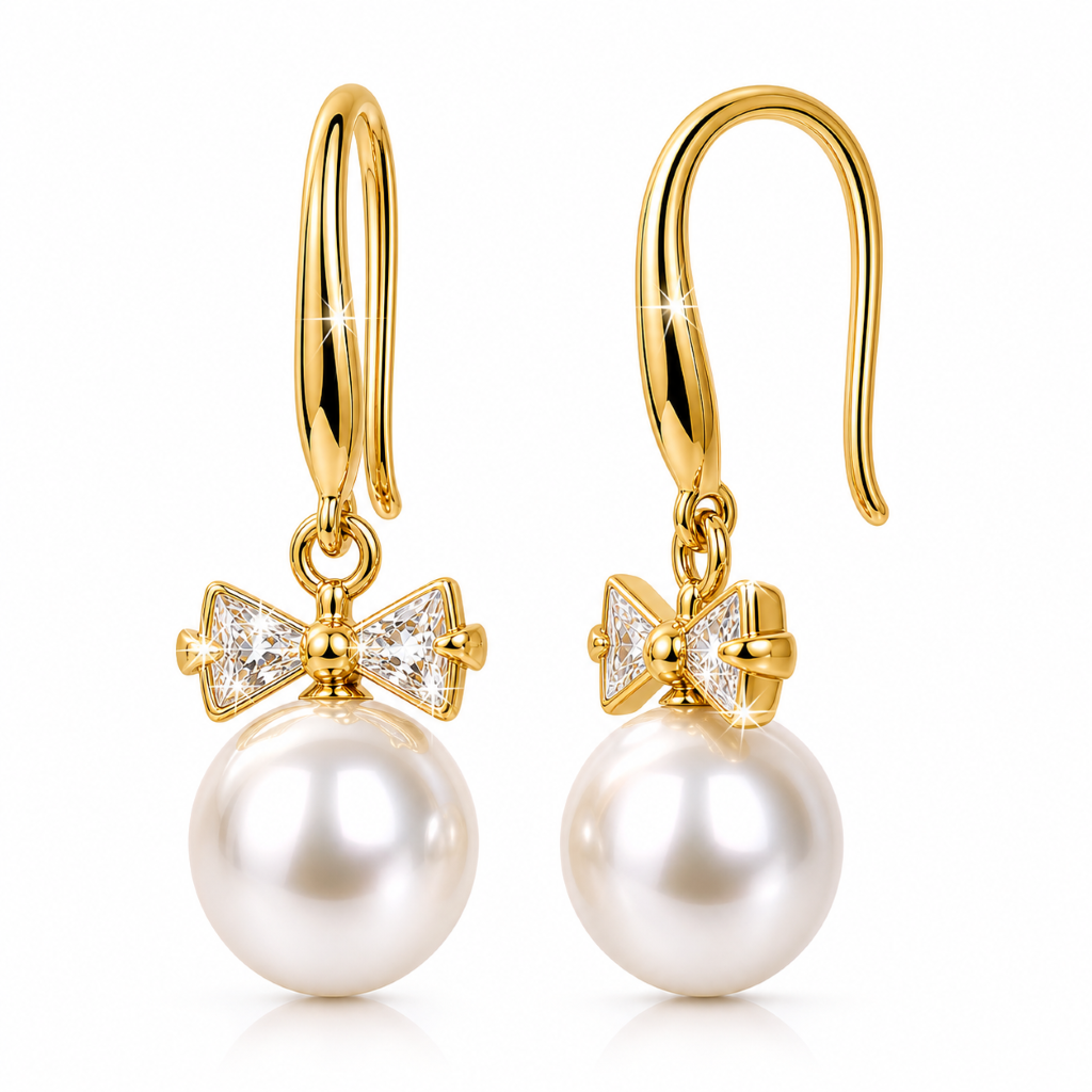 Ami Petite Pearl Earrings