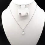 Crystal Pendeloque Necklet