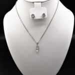 Crystal Elongated Oval Necklet