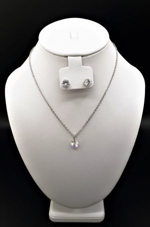 Crystal Petite Teardrop Necklet
