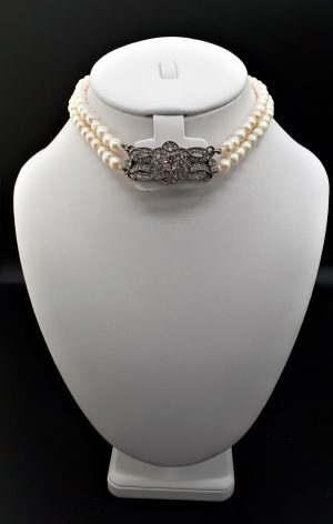 Mia Choker